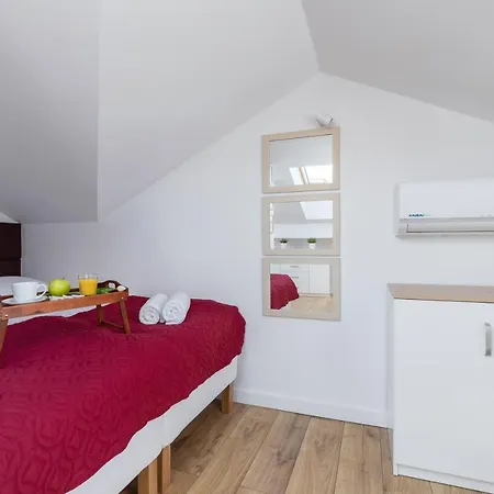 Duplex Brandy Cracow By Renters *